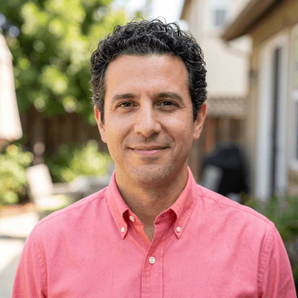 Luis Gutierrez, Electrical Contractor